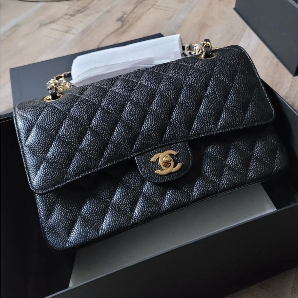 CHANEL Classic Medium Caviar Flap Quilted Bag with Gold Hardware